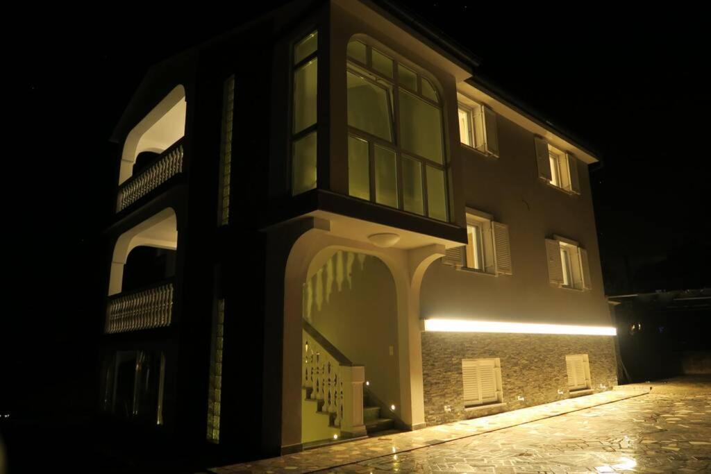 Mitros Apartment Malinska Ngoại thất bức ảnh